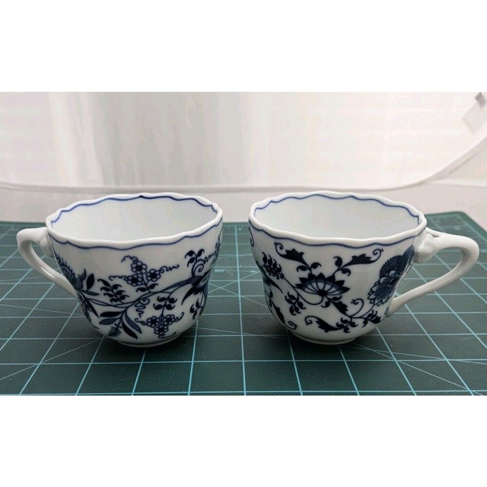 Vintage Blue Danube Japan Porcelain Teacup Blue Onion Set of 2
